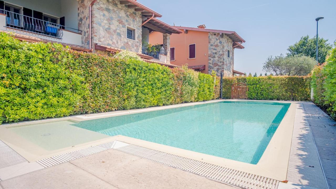 Endless Summer Sirmione - Italian Homing מראה חיצוני תמונה
